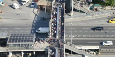cevizlibag-metrobus-duragindaki-kalabalik-havadan-goruntulendi_7215_dhaphoto5