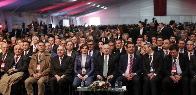 CHP İstanbul’da tek adaylı kongre başladı