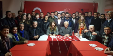 chpli-baskanin-dindar-nesil-istemiyoruz-sozune-chplilerden-tepki_8089_dhaphoto1