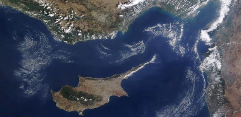 ‘Kıbrıs’ta dengeler Türkler lehine gelişti’