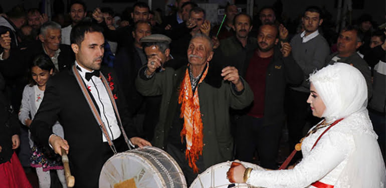 Görme engelli damat: Eşim, benim gökkuşağım