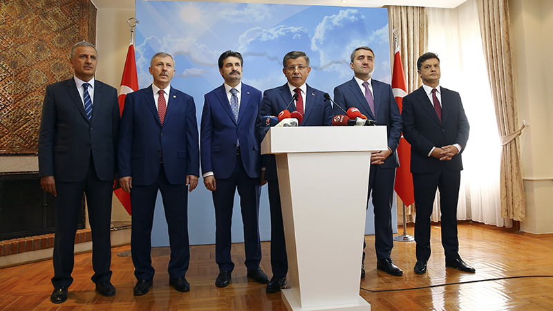 davutoglu-istifa