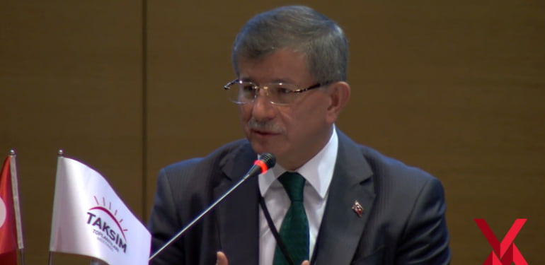Ahmet Davutoğlu, başkanlık sistemine neden sessiz kalmış?