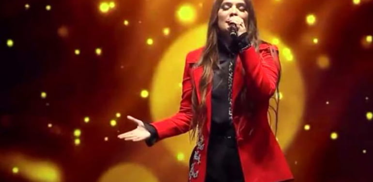 Demet Akalın’ın ‘Mihriban’ performansına eleştiri yağdı