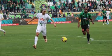 denizlispor-caykur-rizespor-u-evine-puansiz-yolladi