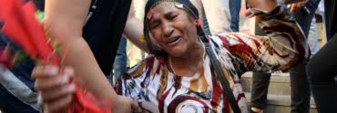 diyarbakirda-ailelerin-hdp-onundeki-eylemi-suruyor-3-_3991_dhaphoto2