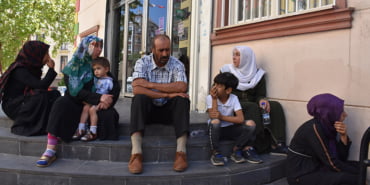 Fevziye Çetinkaya'nın, 4'ü kız 11 çocuğundan S. Çetinkaya