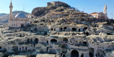 dunyanin-en-buyuk-yeralti-sehri-nevsehir-veryansintv