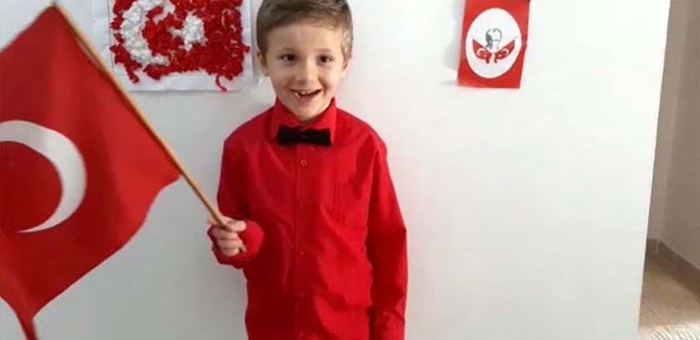 Dünyanın farklı kentlerinden 23 Nisan’ı video mesajlarla kutladılar