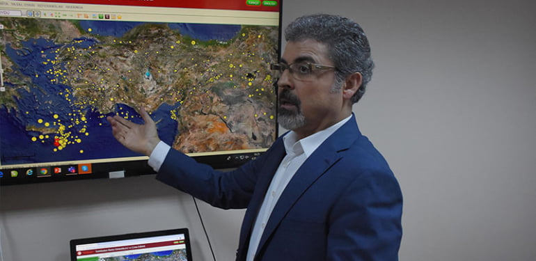 Ege ve Akdeniz kıyıları için ‘tsunami’ uyarısı