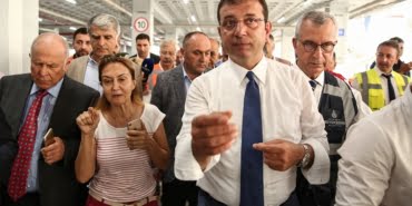 IBB BASKANI EKREM IMAMOGLU, HASANPASA'DA BULUNAN KADIKOY YENI SALI PAZARI KATLI OTOPARKI'NA GELEREK INCELEMELERDE BULUNDU