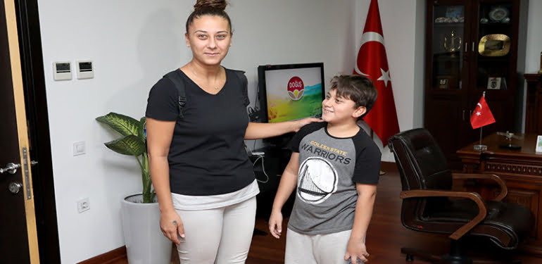 Babası Erbil’e kaçırmıştı, acılı anne oğluna kavuştu