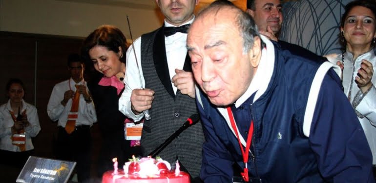 ‘Son meddah’ Erol Günaydın anılıyor