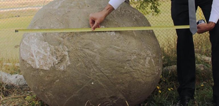 Erzurum’da Moğollar’dan kalma mancınık gülleleri bulundu