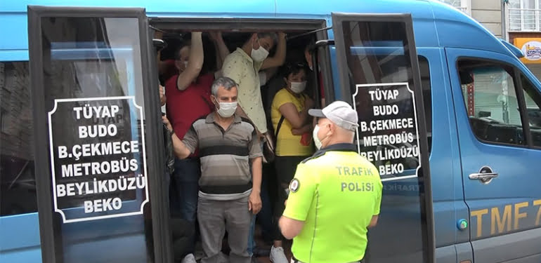 esenyurtta-minibusten-35-yolcu-cikti-sofore-ceza-kesildi_2784_dhaphoto1