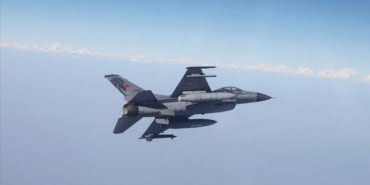 f16