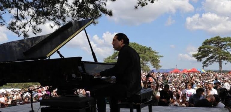 Fazıl Say’dan ‘Su ve Vicdan Nöbeti’