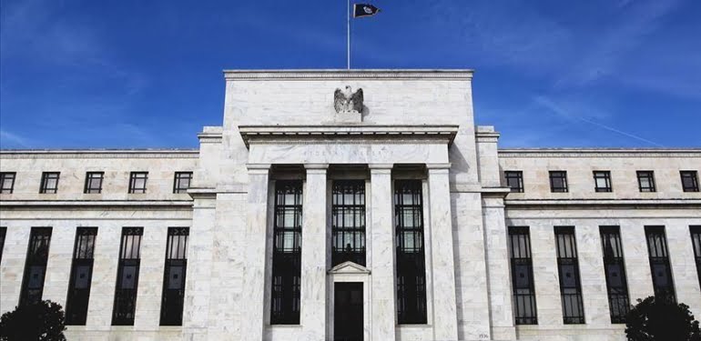 Fed faiz oranını sabit tuttu