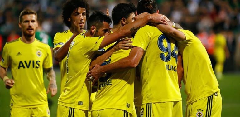 Denizli’de üç gol bir kazanan