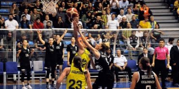 fenerbahce-derbide-ezdi-gecti