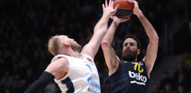 Fenerbahçe play-off potasına girdi
