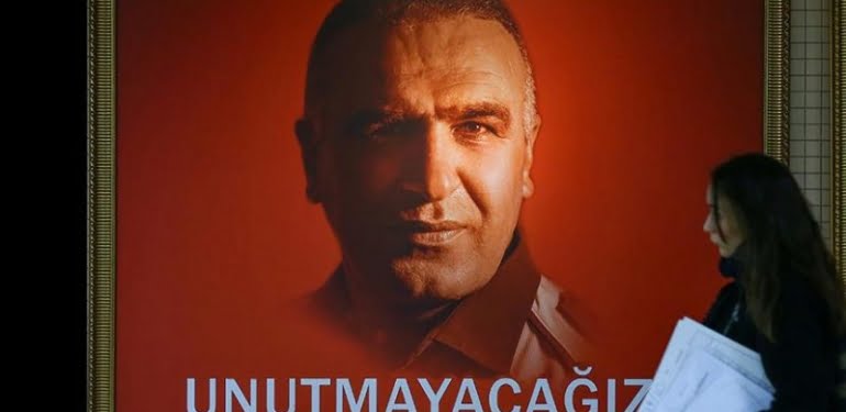 Fethi Sekin’den de mi utanmadınız! İzmirli avukatlar ayaklanmayacak mı?