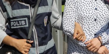 feto-kadin-polis