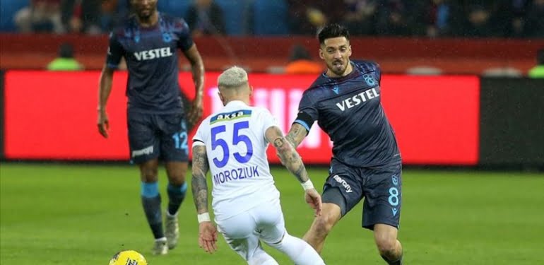 Fırtına gol oldu yağdı
