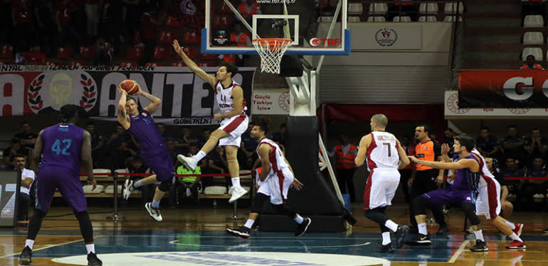 gaziantep-basketbol-afyon-belediyesini-son-nefeste-gecti