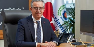 gaziemir-belediye-baskani-chpli-arda-parti-yonetimini-elestirdi_4896_dhaphoto1-e1577264372906