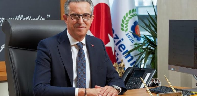 gaziemir-belediye-baskani-chpli-arda-parti-yonetimini-elestirdi_4896_dhaphoto1-e1577264372906