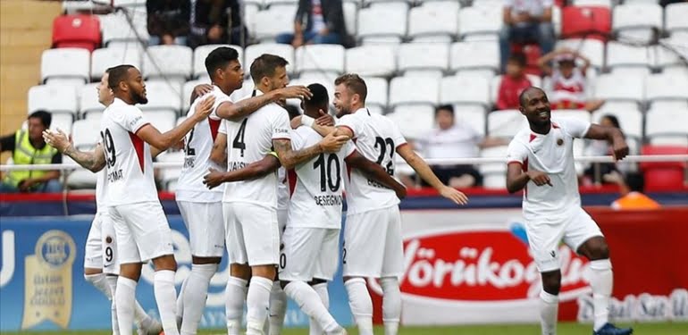 genclerbirligi-gol-oldu-yagdi