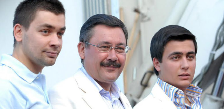 gokcek-ailesi
