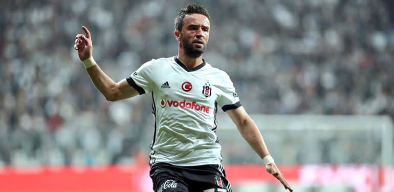Gökhan Gönül seçimini yaptı