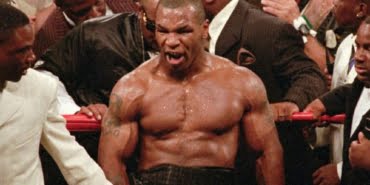 gorenleri-hayran-birakti-53-luk-efsane-mike-tyson-dan-inanilmaz-gosteri