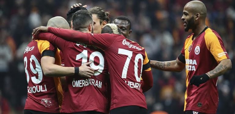 Galatasaray galibiyet serisine devam ediyor