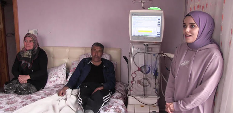 Hasta babası için diyaliz teknikeri oldu