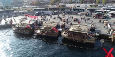 havadan-fotografla-ibbden-eminonunde-balik-ekmek-satan-tekneleri-kaldirma-karari-_6766_dhaphoto4