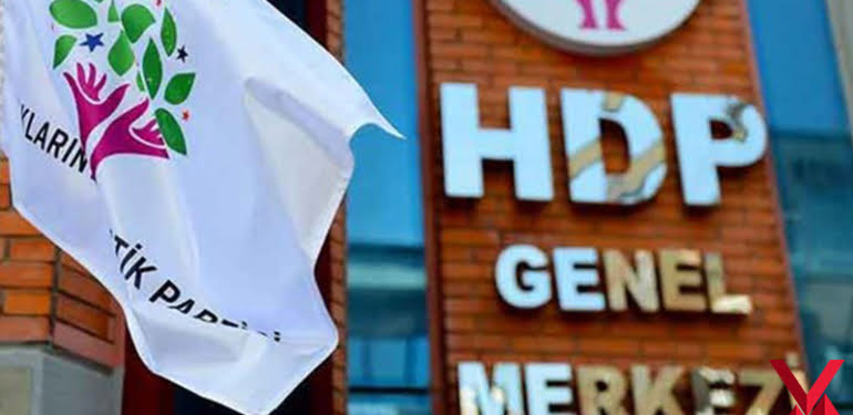 HDP’de istifa!