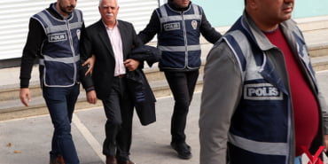 hdp-ve-dbp-il-baskanlari-tutuklandi_6437_dhaphoto1