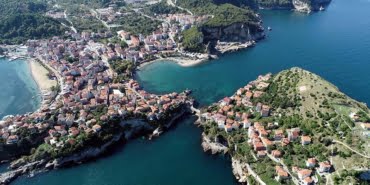hic-koronavirus-vakasinin-gorulmedigi-turistik-kent-amasra_1119_dhaphoto1