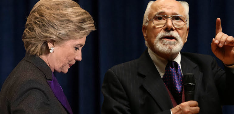 Clinton’ın ‘ihanet’ tweetini hangi yazar beğendi?
