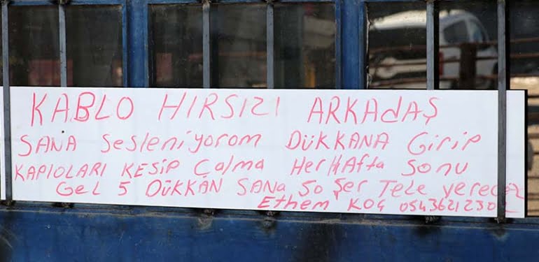 Hırsıza not: Kabloları kesip çalma, her hafta sonu gel para verelim