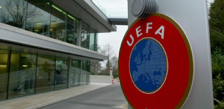 UEFA’dan Başakşehir’e ceza!