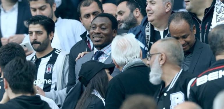 ihtiyac-sahiplerine-yardim-eden-amokachi-bizim-yaptigimiz-sey-sadece-insan-olmak