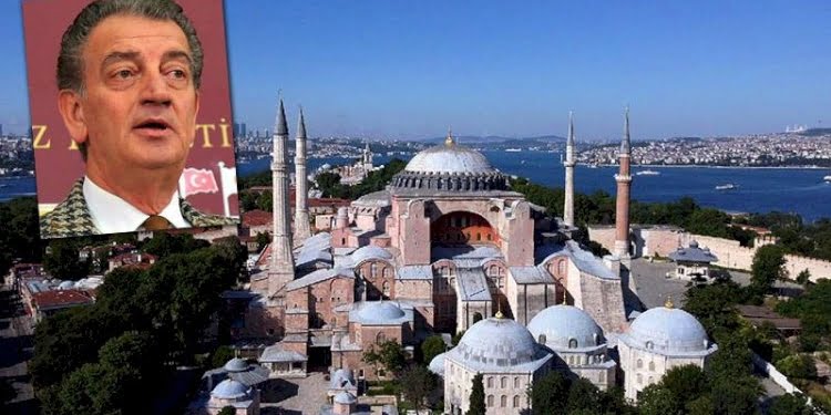 CHP’li eski vekil partisine sert çıktı: Atatürk’ün imzasına bile…