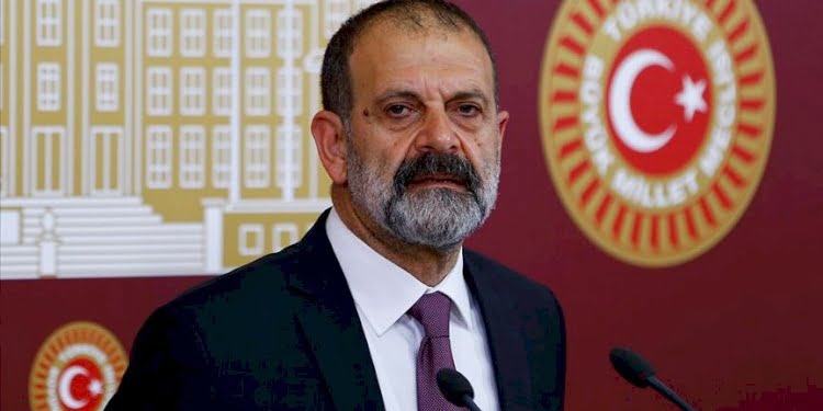Tecavüzle suçlanan HDP’li partisinden istifa etti