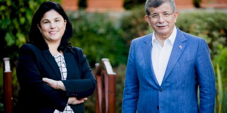 Davutoğlu ‘siyasi ayak’ta herkesin bildiği ismi açıkladı!
