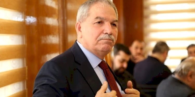 İyi Partili başkan ‘Hangi partiye geçeyim?’ diye anket yaptırmış