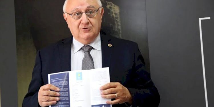 İYİ Partili vekil ellerindeki anket sonuçlarını paylaştı
